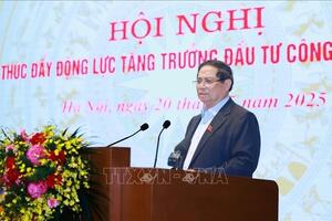 Thủ tướng Phạm Minh Chính chủ trì Hội nghị thúc đẩy động lực tăng trưởng đầu tư công năm 2025