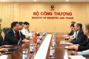 Thứ trưởng Nguyễn Hoàng Long tiếp Đại sứ Ấn Độ tại Việt Nam