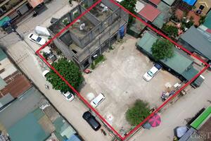 Bắc Từ Liêm (Hà Nội): Nhiều công trình đầu tư công bỏ hoang thành bãi xe trái phép