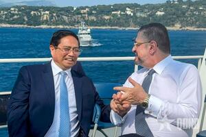 Thủ tướng Phạm Minh Chính gặp Tổng thống Costa Rica