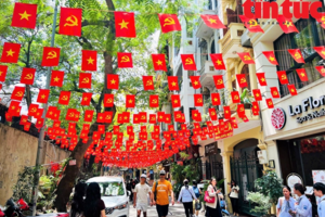 Khát vọng Việt Nam và quá trình tạo lực để vươn mình
