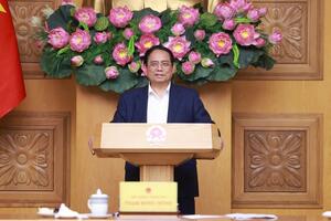 Thủ tướng: Khẩn trương tiếp thu ý kiến, hoàn thiện Báo cáo Kinh tế-xã hội Đại hội XIV