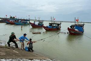 Hà Tĩnh cấm các phương tiện ra khơi để phòng, chống bão số 3