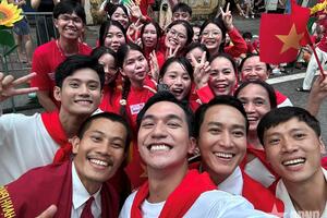 Diễn viên Phương Nam trong “Mưa đỏ”: Hạnh phúc dâng trào khi khán giả gọi “Anh Tạ! Anh Tạ!”