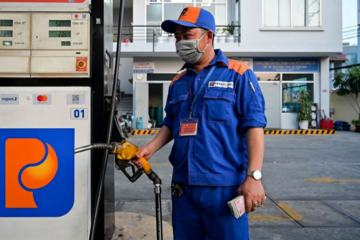 Giá xăng dầu hôm nay 30/06/2025: Cơn khát dầu toàn cầu dịu lại