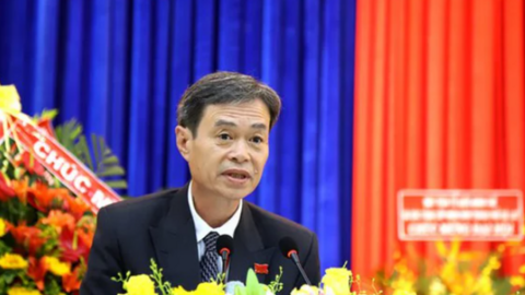 Lâm Đồng: Bất ngờ bí thư cả 2 thành phố cùng xin nghỉ hưu trước tuổi