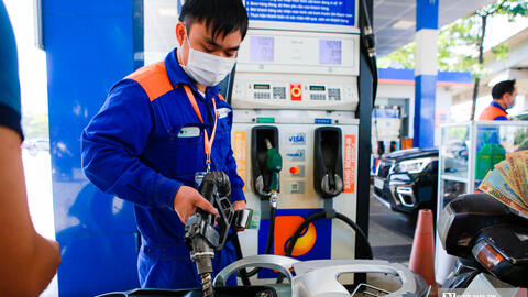 Bộ Tài chính đề xuất giảm 50% thuế bảo vệ môi trường đối với xăng dầu