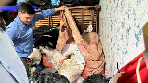 Quảng Ngãi: Bắt giữ 2 đối tượng vận chuyển, tàng trữ trái phép hơn 1,3 tấn thuốc nổ