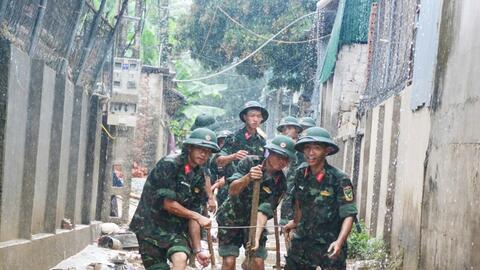 Huy động tối đa lực lượng, phương tiện hỗ trợ nhân dân vùng lũ