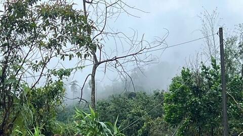 Miền Trung quay cuồng trong lũ dữ lịch sử