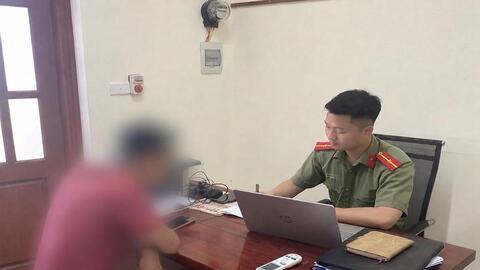 Công an làm việc với người đăng thông tin chưa kiểm chứng về xăng E10