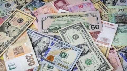 Tỷ giá USD hôm nay (11-6): Đồng USD tiếp tục suy yếu