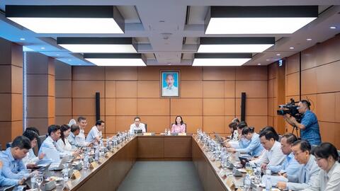 Chủ tịch Quốc hội Trần Thanh Mẫn: Phổ biến pháp luật phải giúp người dân tự bảo vệ mình bằng pháp luật