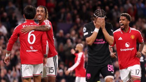Tin thể thao (11-9): MU, Bayern mở màn Champions League hoàn hảo