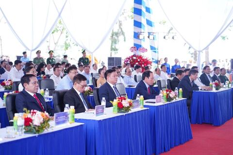 Nghệ An: Khởi công dự án nhiệt điện LNG Quỳnh Lập gần 60.000 tỷ đồng