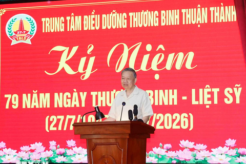 Tổng Bí thư, Chủ tịch nước: Tiếp tục rà soát, giải quyết đầy đủ chính sách đối với người có công và thân nhân