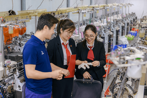 Ngân hàng đồng loạt giảm lãi suất, mở lối vốn rẻ cho doanh nghiệp