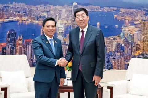 Phó chủ tịch Quốc hội, Chủ tịch Nhóm Nghị sĩ hữu nghị Việt - Trung Nguyễn Doãn Anh gặp Chủ tịch Nhóm Nghị sĩ hữu nghị Trung - Việt