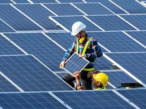 Tiết kiệm năng lượng bằng công nghệ pin lưu trữ