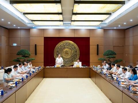 Chủ tịch Quốc hội: Khoa học công nghệ phải 'đi trước, đón đầu'