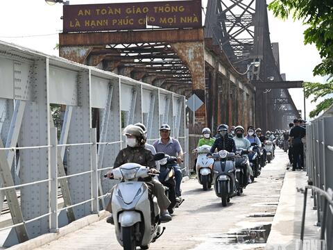 Hà Nội: Chính thức thông xe cầu Long Biên
