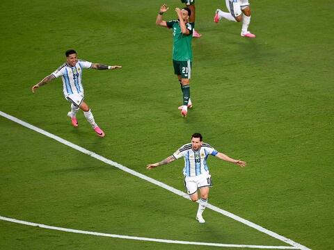 Messi lập kỷ lục chưa từng có ở World Cup