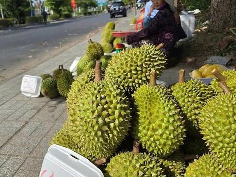 Nông dân thời bão giá