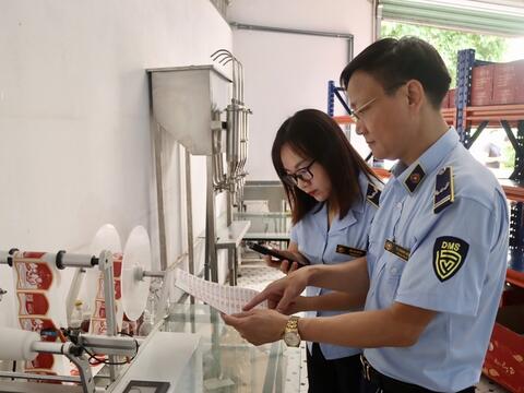 Ban Chỉ đạo 389 Bộ Công Thương xử lý gần 20.000 vụ buôn lậu, hàng giả