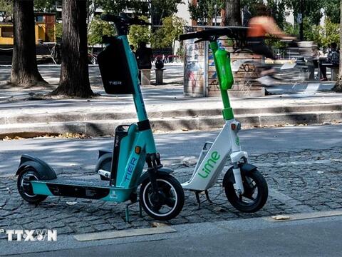 Ireland không còn dễ dãi với xe điện scooter