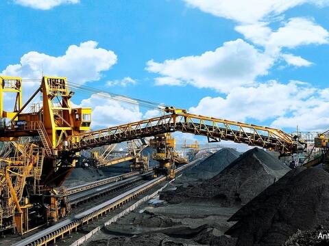 Ngành than tăng tốc hoàn thành mục tiêu năm 2026