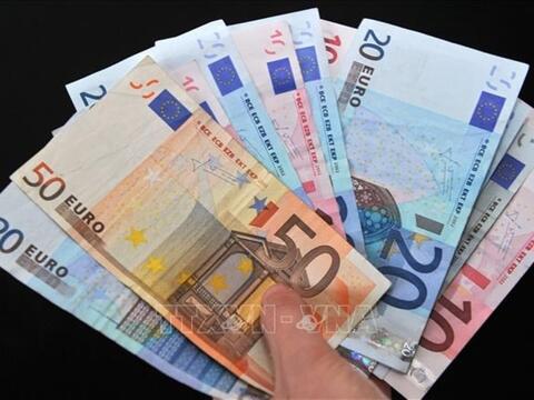 ECB công bố mẫu thiết kế mới cho toàn bộ tiền giấy euro