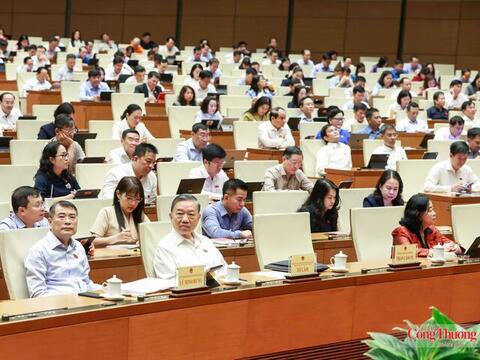 Bộ trưởng Lê Mạnh Hùng: Sửa Luật Dầu khí để khơi thông đầu tư, tăng thu ngân sách