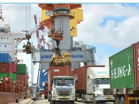 Xuất siêu trở lại, nhưng nhập siêu 9 tháng vẫn hơn 19 tỷ USD
