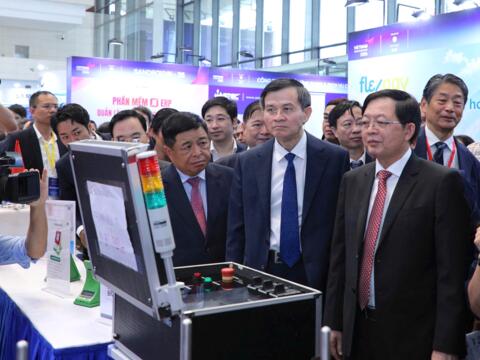 Đưa đổi mới sáng tạo trở thành động lực tăng trưởng bền vững