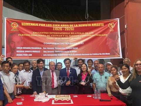 Đoàn đại biểu Đảng Cộng sản Việt Nam thăm Peru, trao tặng sách của Tổng Bí thư, Chủ tịch nước Tô Lâm