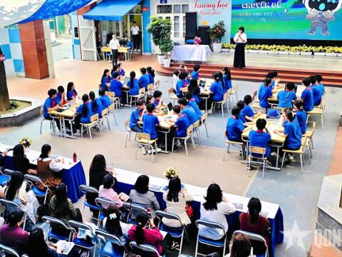 Đưa giáo dục trí tuệ nhân tạo vào trường học: Để học sinh làm chủ công nghệ