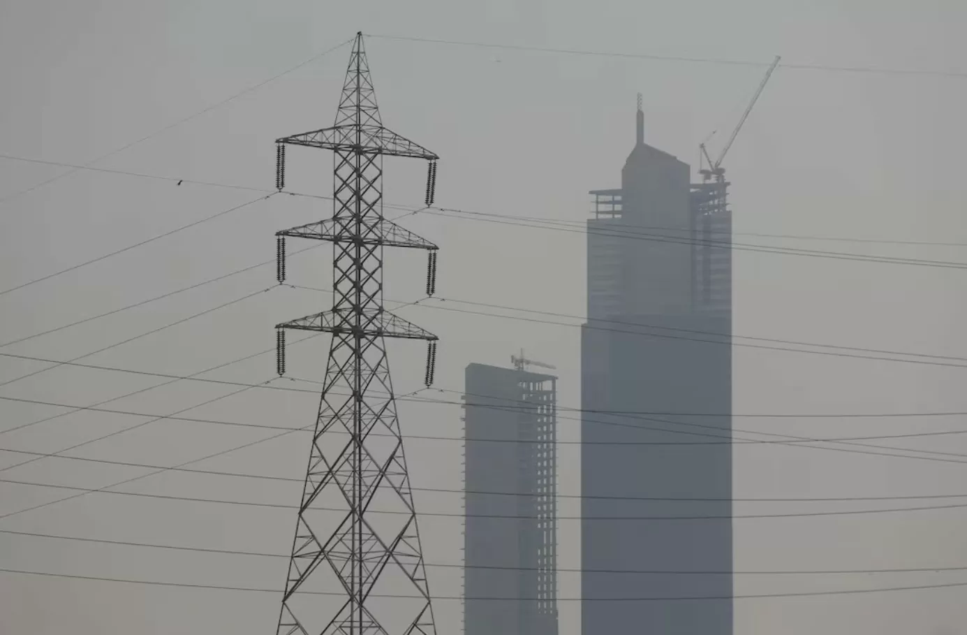 Pakistan tận dụng điện dư thừa để phát triển trung tâm dữ liệu. Ảnh: Reuters