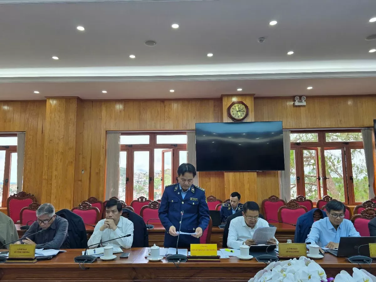 Lâm Đồng: Phạt kịch khung, không nương nhẹ với hàng giả