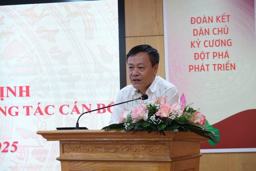 Tân Phó Chánh Văn phòng Bộ Công Thương phát biểu nhận nhiệm vụ. Ảnh: Lê An