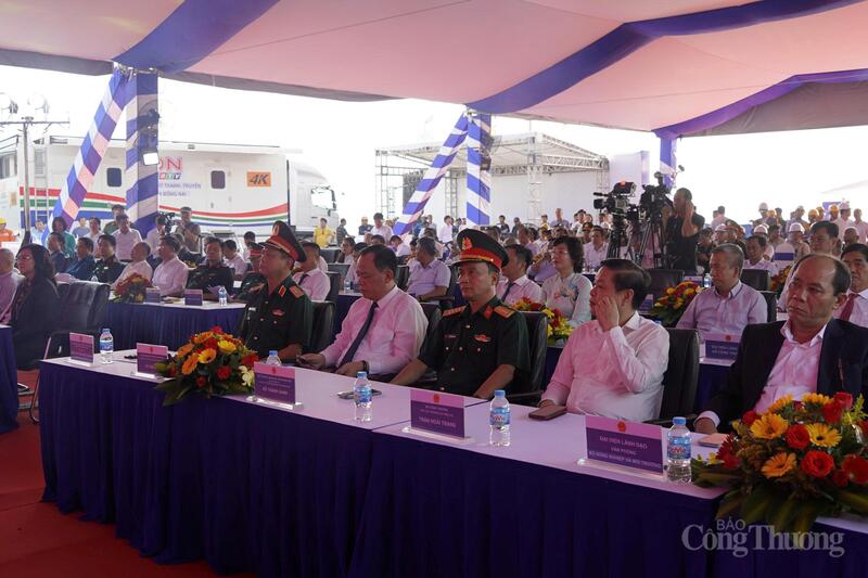 Thứ trưởng Phan Thị Thắng dự lễ khởi công Nhà máy Thuỷ điện Trị An mở rộng - 4