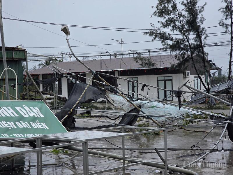 Cận cảnh cảnh ngổn ngang tại khu du lịch Thiên Cầm