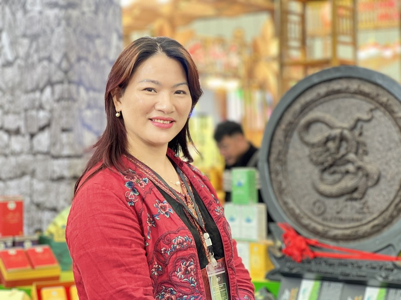 Bà Phạm Thị Minh Hải, Phó Giám đốc Công ty TNHH Thành Sơn, Giám đốc Hợp tác xã Tây Côn Lĩnh.