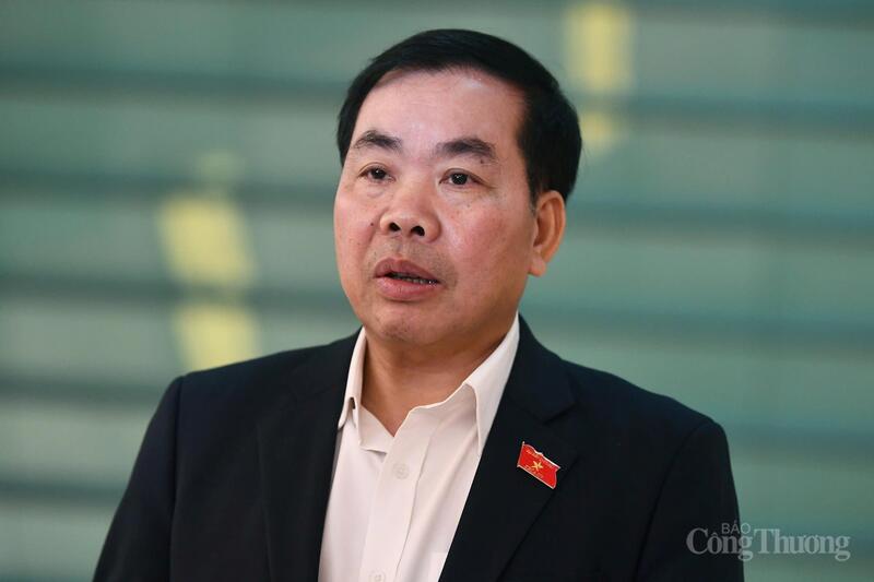 Đại biểu Nguyễn Quang Huân - Ủy viên Ủy ban Khoa học, Công nghệ và Môi trường của Quốc hội.