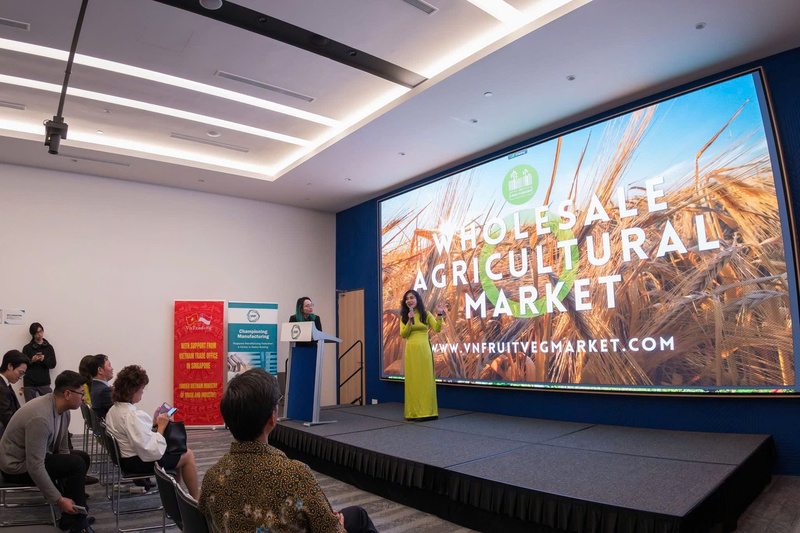 Nền tảng “Chợ đầu mối nông sản trực tuyến Việt Nam” chính thức được ra mắt tại Singapore.