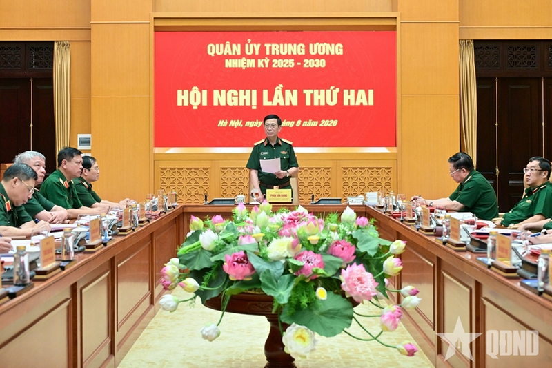 Đại tướng Phan Văn Giang yêu cầu toàn quân tiếp tục quán triệt, thực hiện tốt “2 kiên định, 2 đẩy mạnh, 2 ngăn ngừa” và phương châm “5 vững”.