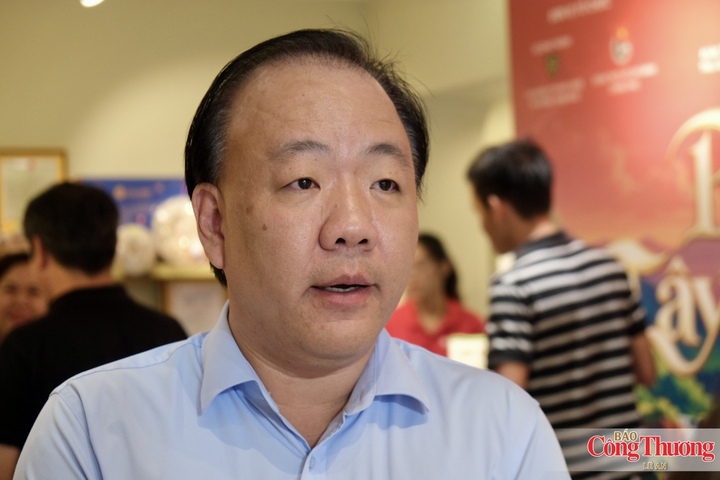Ông Trần Hữu Linh, Cục trưởng Cục Quản lý và Phát triển thị trường trong nước phát biểu