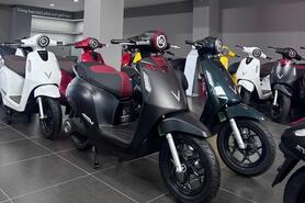 Giá xe điện VinFast 8/7: Giá khởi điểm thấp nhất từ 12 triệu đồng
