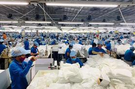 Xuất khẩu dệt may cán mốc 46 tỷ USD trong năm 2025