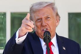 Tổng thống Mỹ Donald Trump yêu cầu Đại học Harvard bồi thường 1 tỷ USD