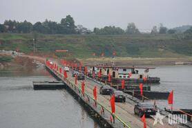 Tạm dừng khai thác cầu phao qua sông Lô để bảo đảm an toàn giao thông
